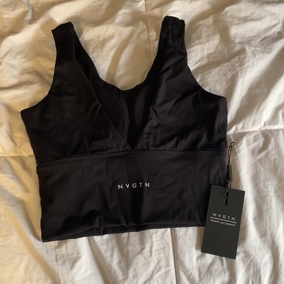 Black NVGTN essence bra - Picture 2 of 3